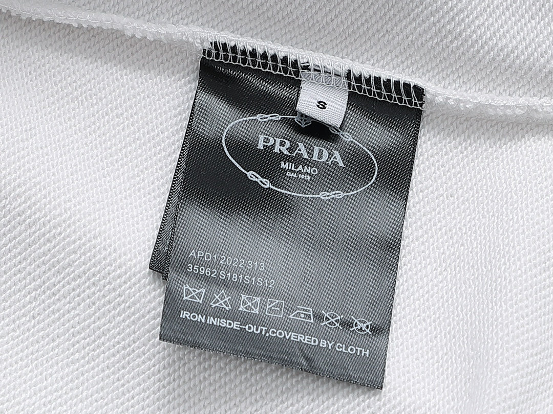 467 | Prada