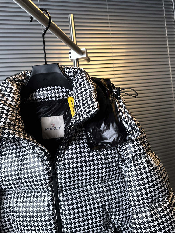1148 | Moncler