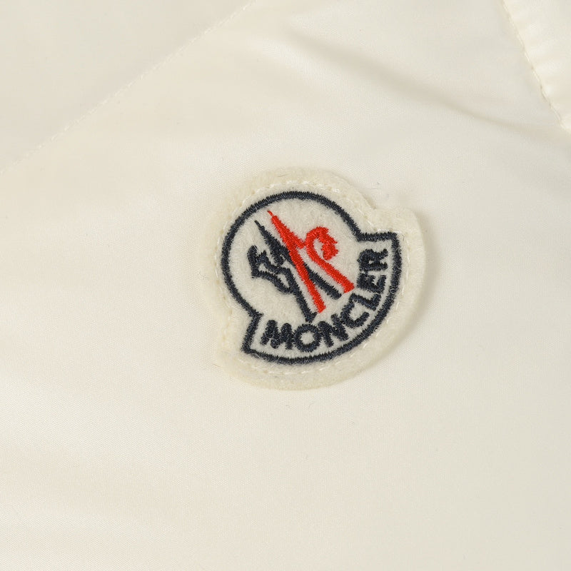 1042 | Moncler