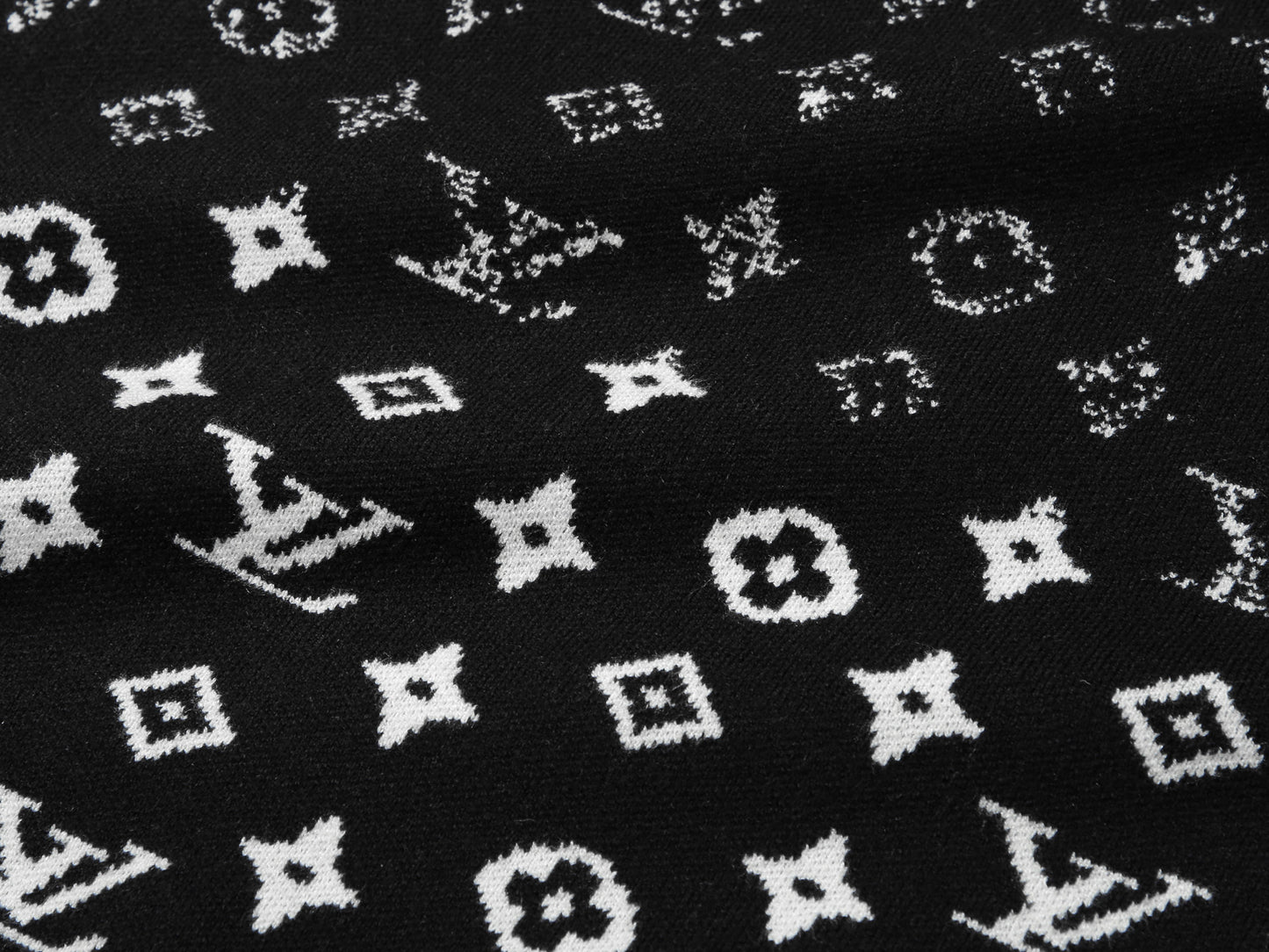 444 | Louis Vuitton