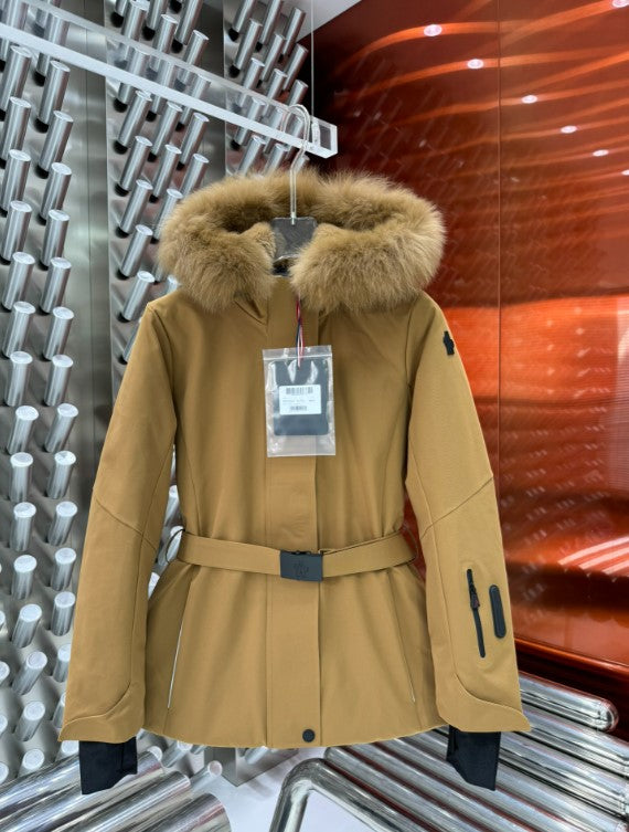 325 | Moncler