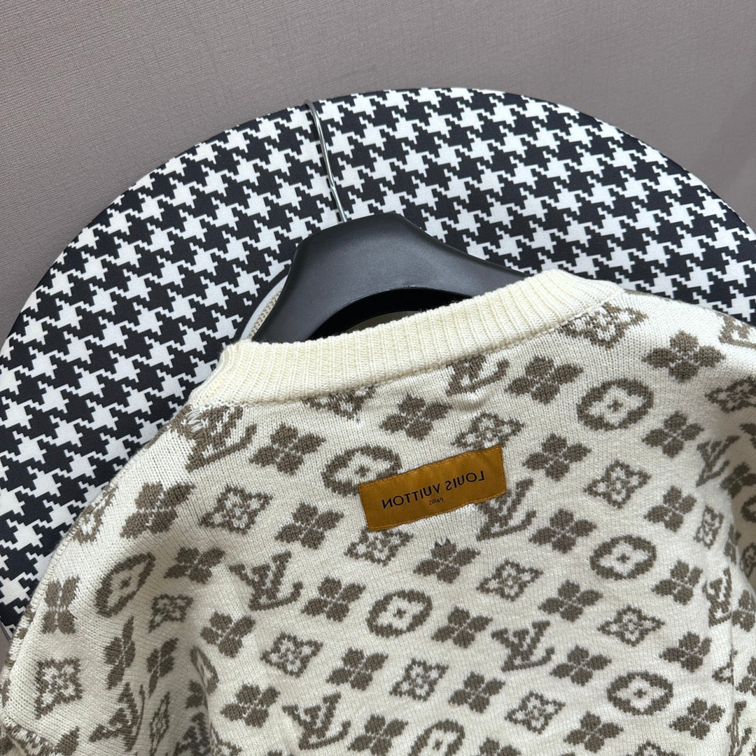 434 | Louis Vuitton