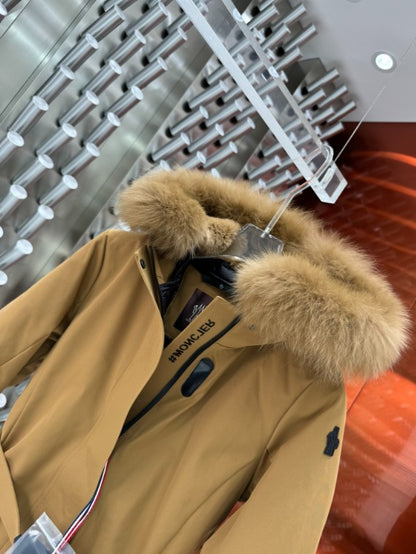 325 | Moncler